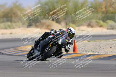 media/Nov-05-2022-SoCal Trackdays (Sat) [[f8d9b725ab]]/Turn 2 (1120am)/